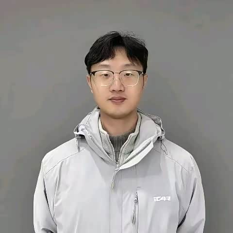 王新昊