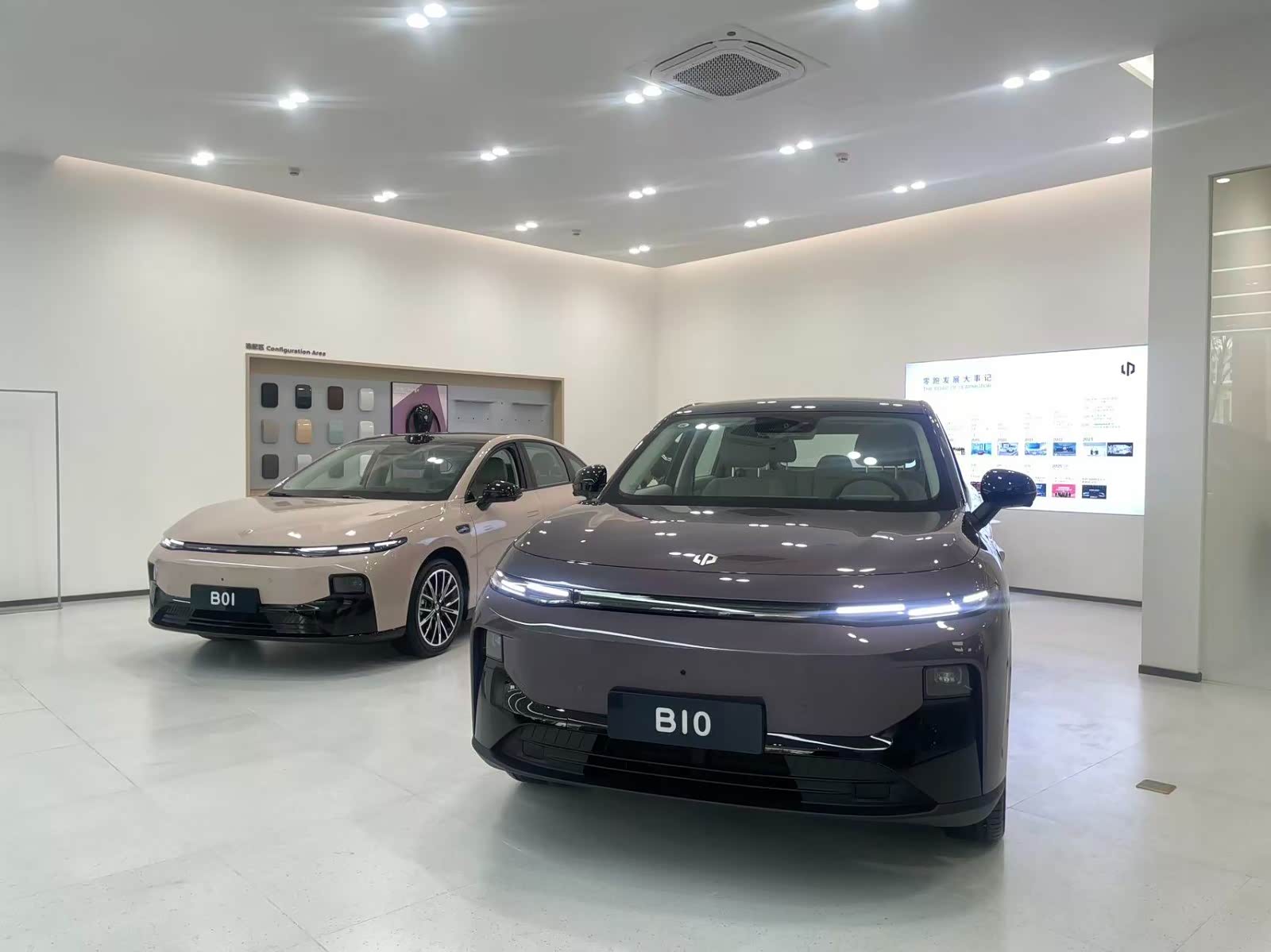 新车展示区
