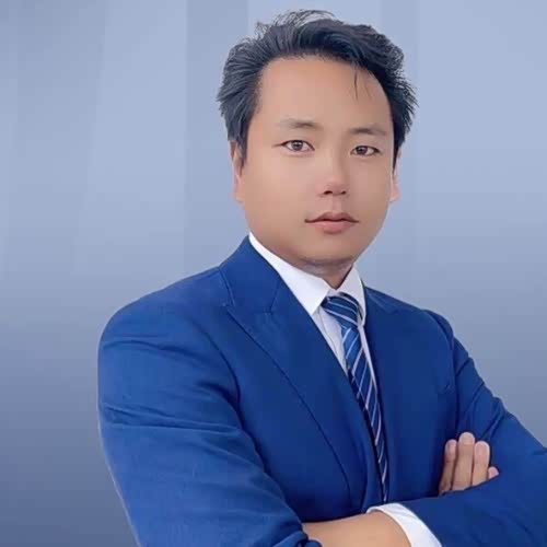 董健