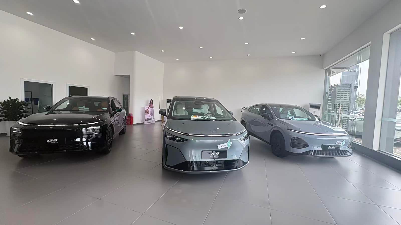 新车展示区