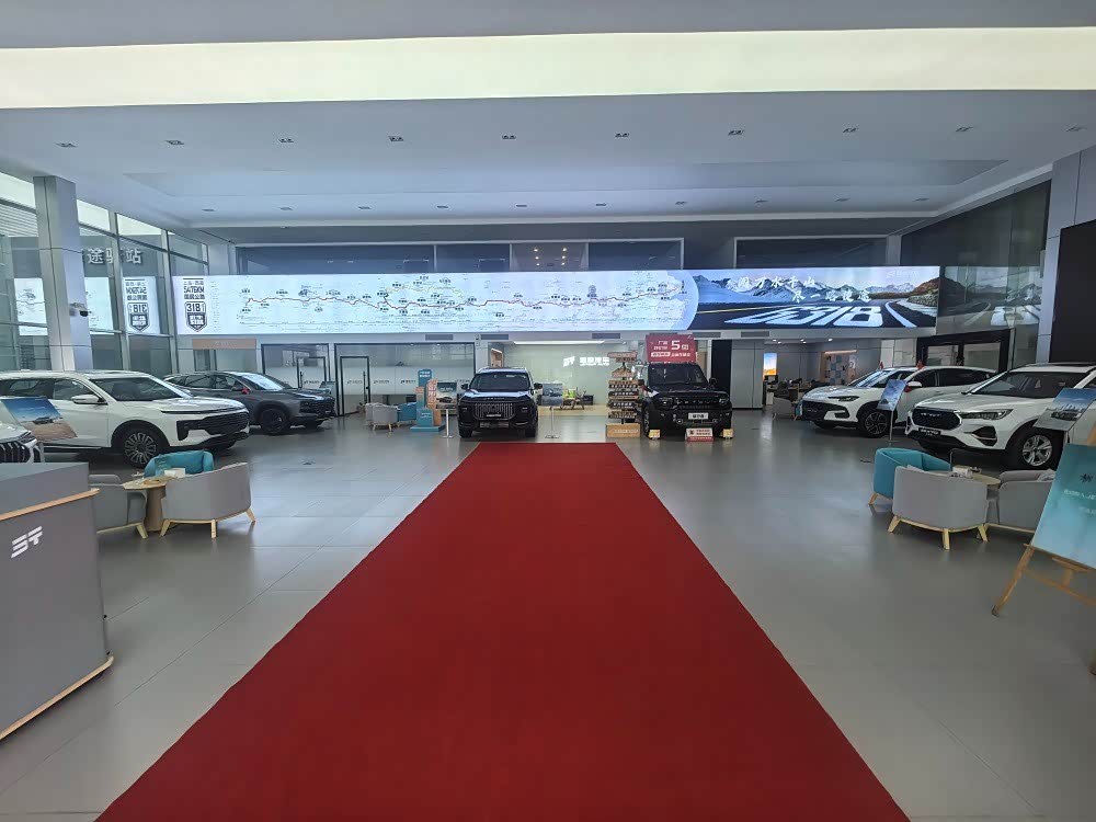 新车展示区
