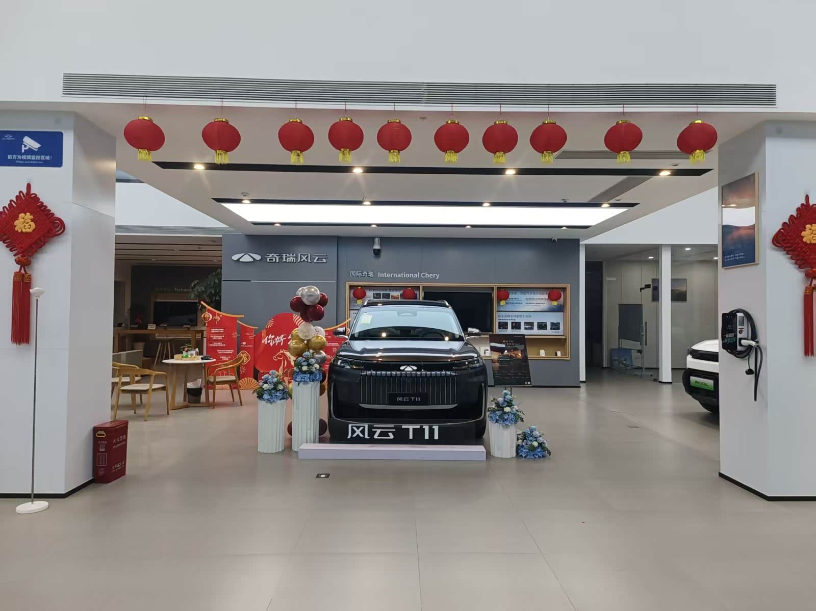 新车展示区