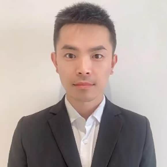 王小龙