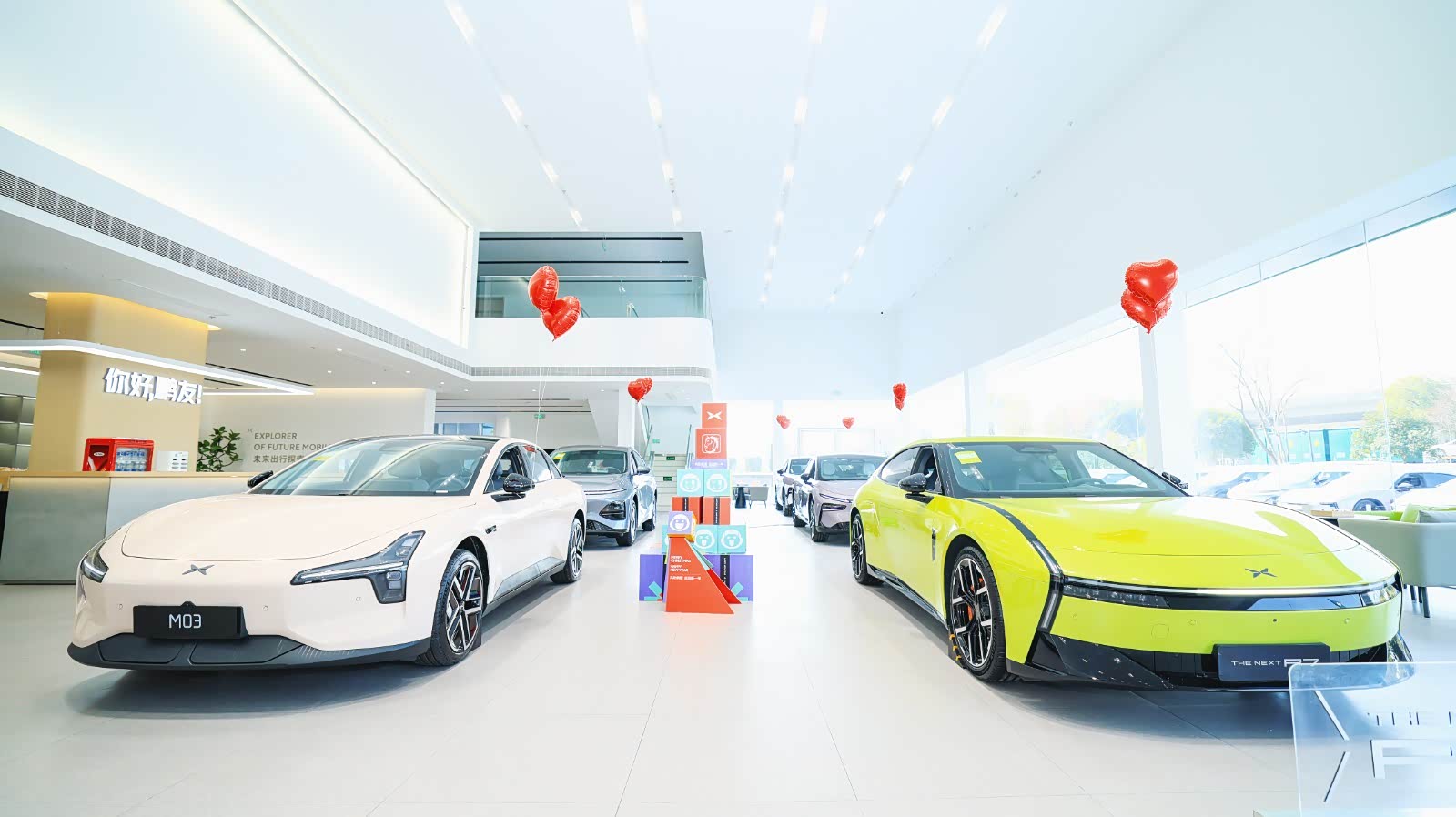 新车展示区