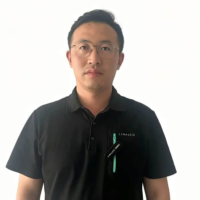 黄宇