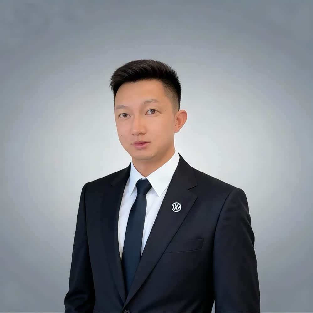 丽江锦锐孟红国