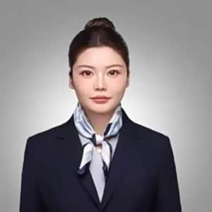 杨忆文