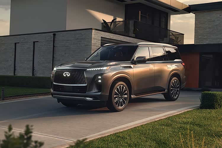英菲尼迪QX80售价119.8万起 欢迎垂询