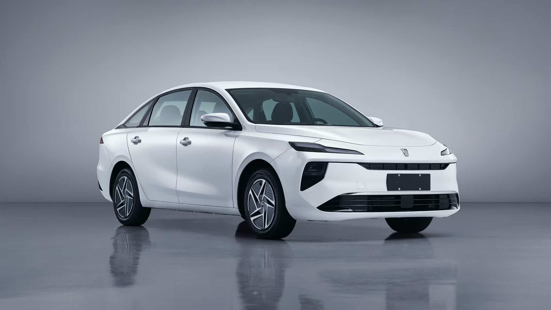 荣威E6售价17.68万元起 欢迎莅临赏鉴