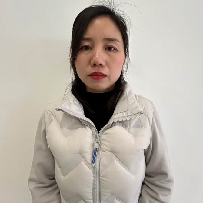 陈风英