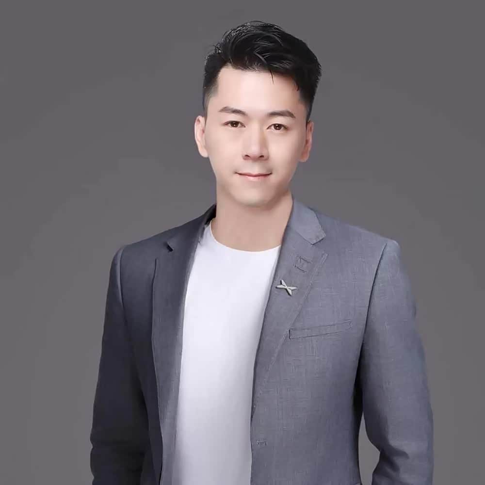 陈嘉华