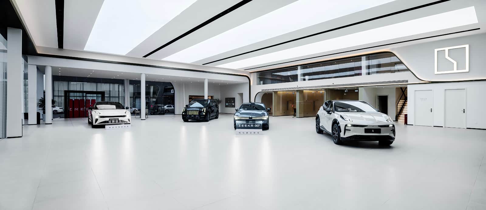 新车展示区