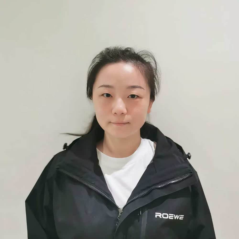 郑丽媛