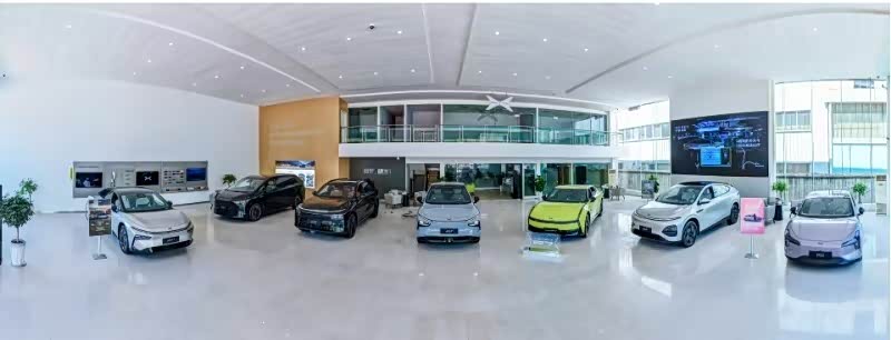 新车展示区
