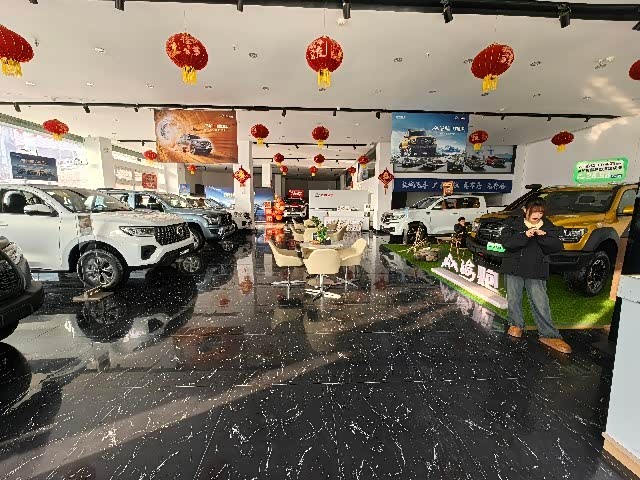 新车展示区