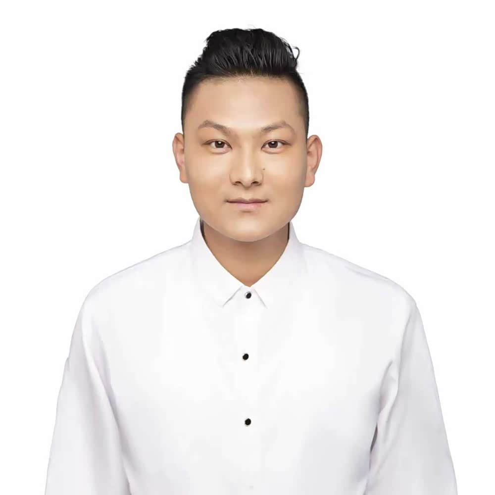 王震
