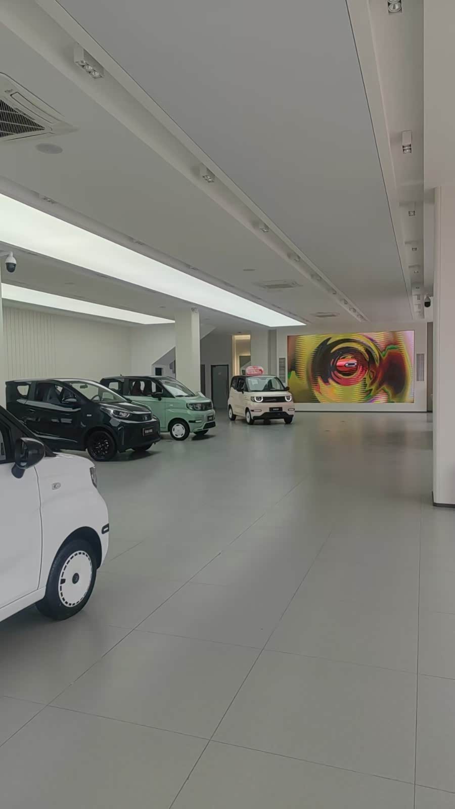 新车展示区