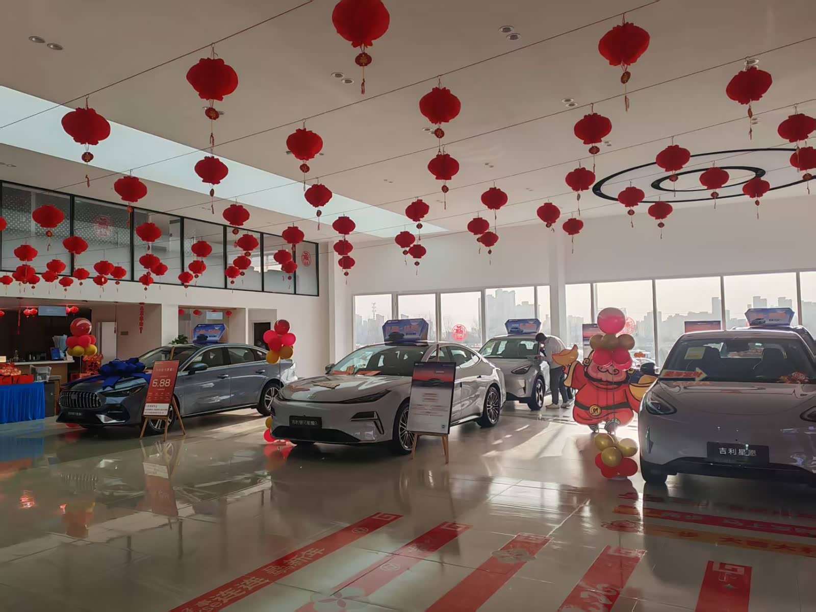新车展示区