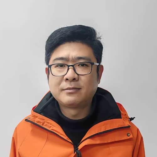王俊