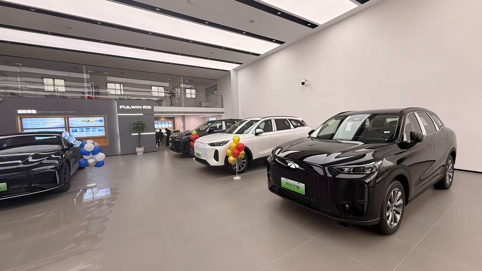 新车展示区