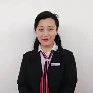 杨美育