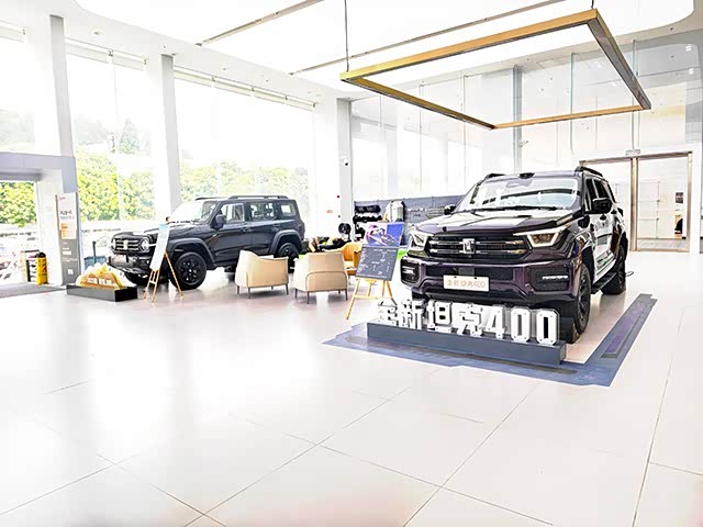新车展示区