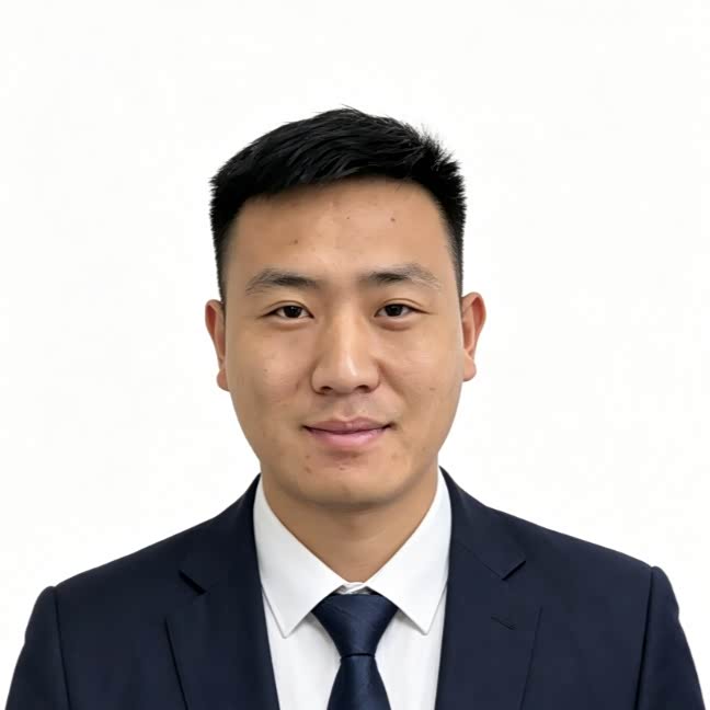李智伟