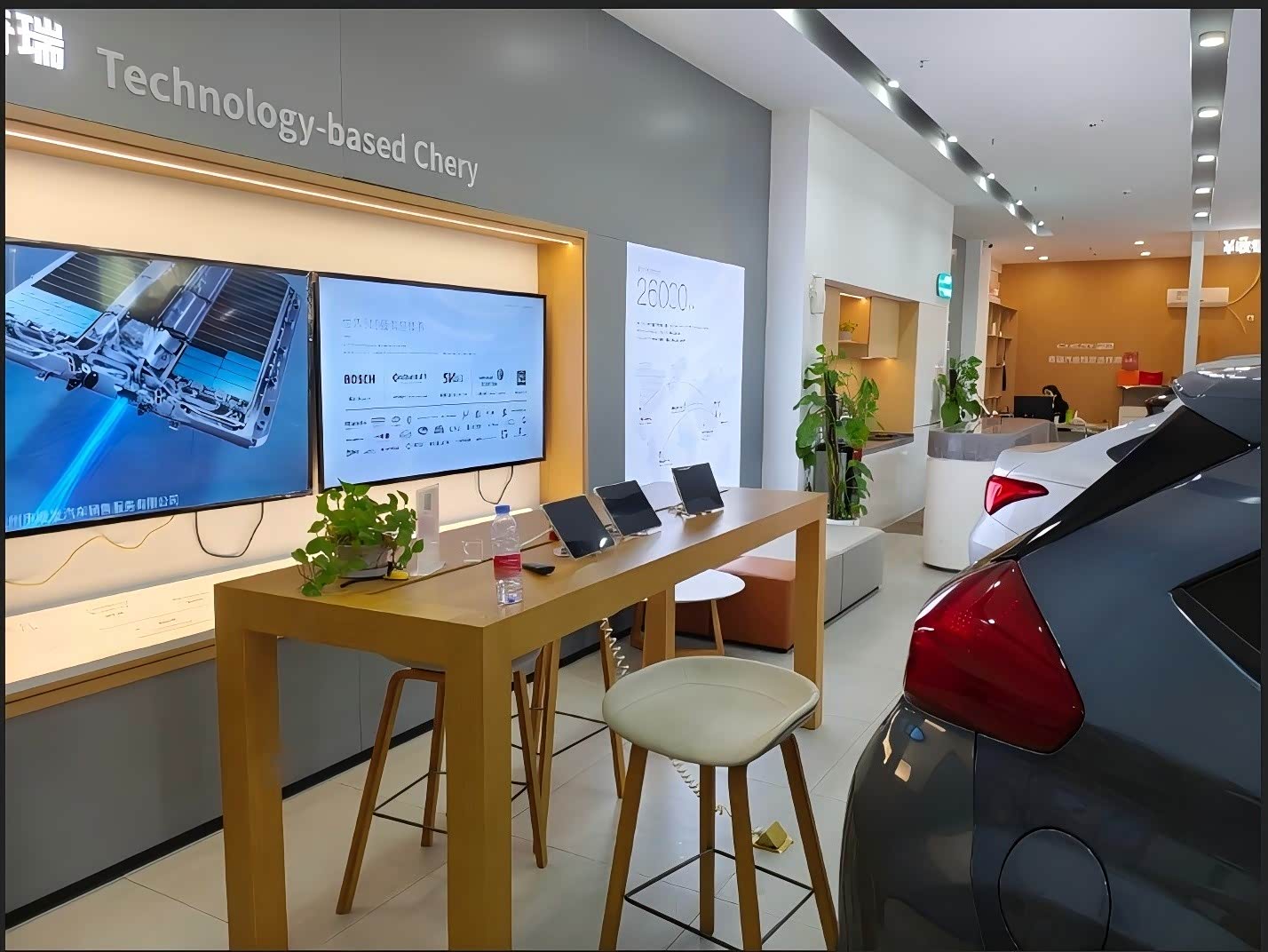 新车展示区
