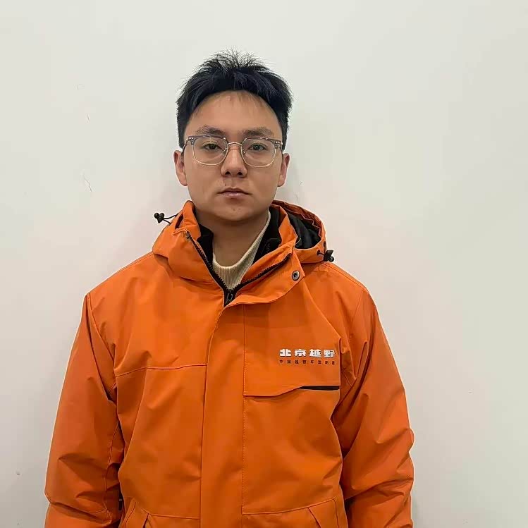 于成龙