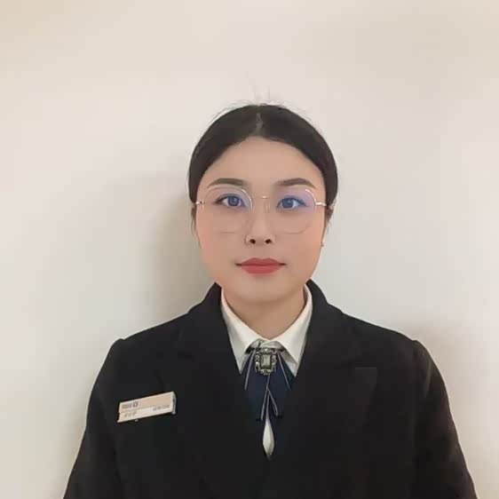 訾文荣