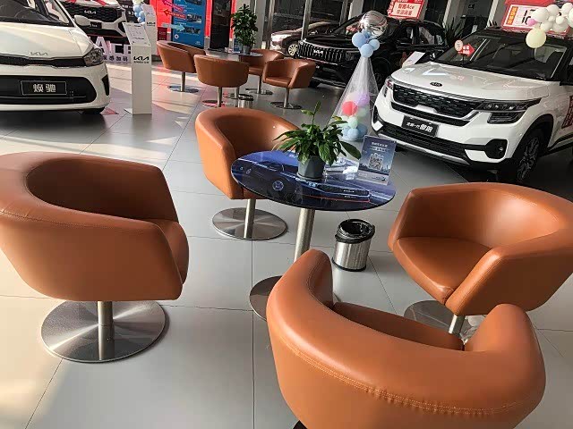 新车展示区