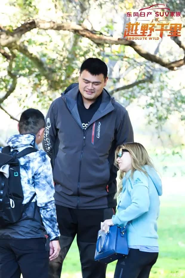 【姚先生搭上贼车 开启野外打副本模式啦_营口