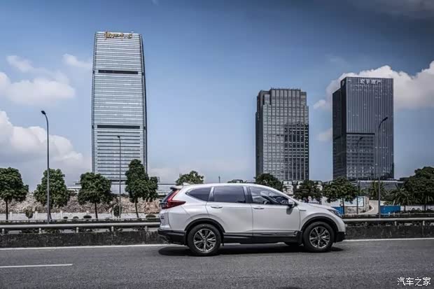 【魅力花都 百花齐放!全新一代CR-V 锐 混动巡