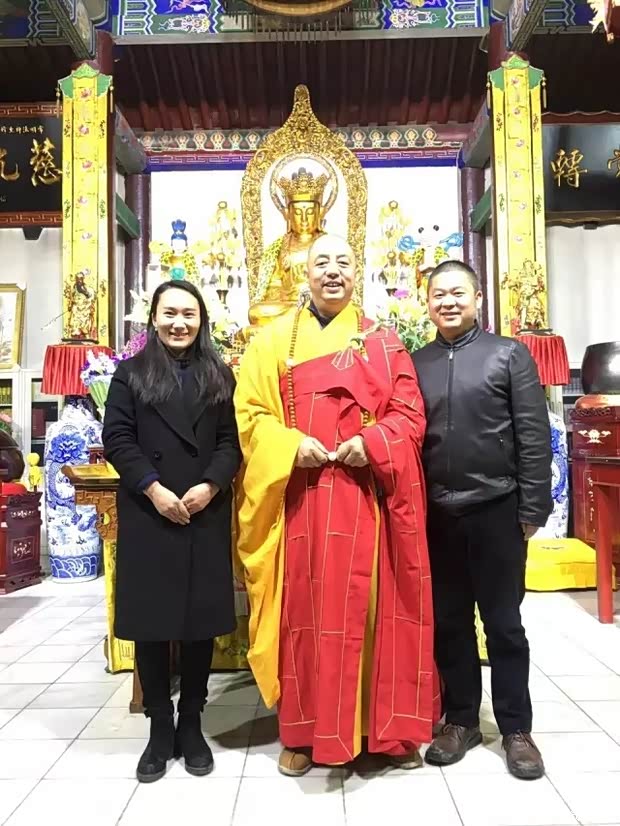 【十堰鹏贤梅赛德斯-奔驰E级车车主访谈!_十堰