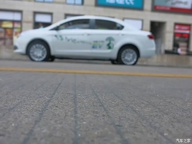 开启绿色新生活 试驾全新长城C30EV_深圳金