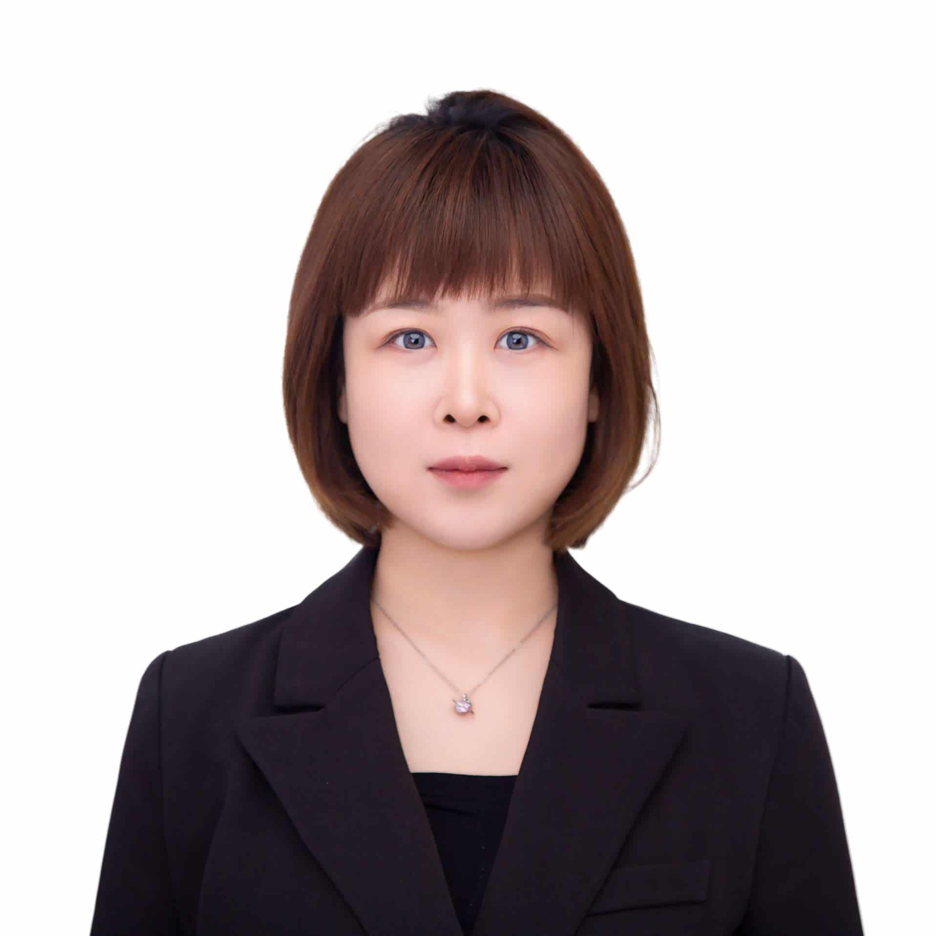 周莹