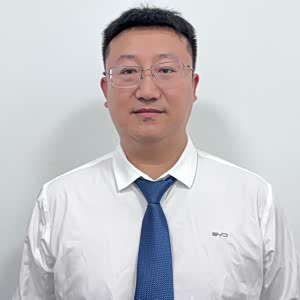 李辉