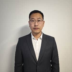 朱巨德