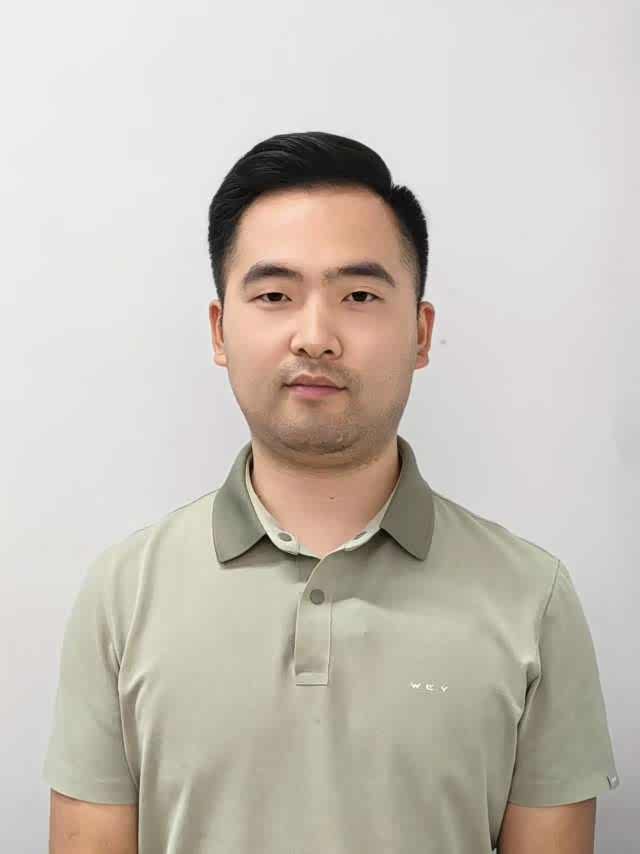 张锦春