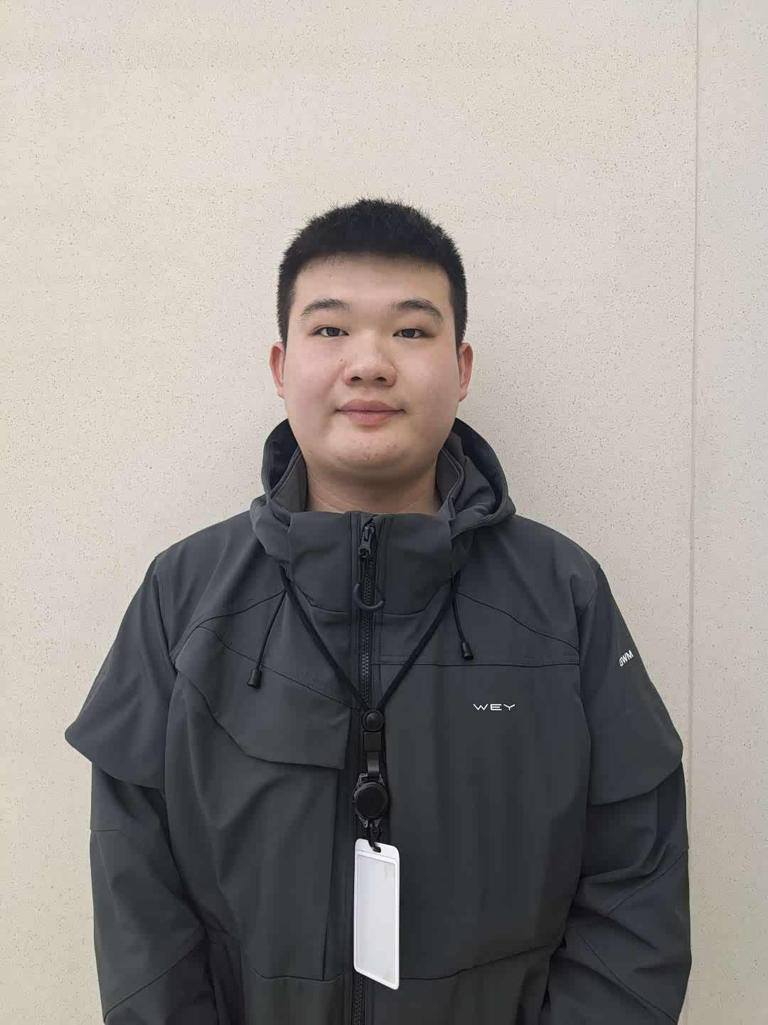 胡俊龙